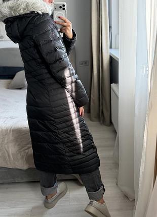 Пуховик tommy hilfiger на 36- 38(s-m)