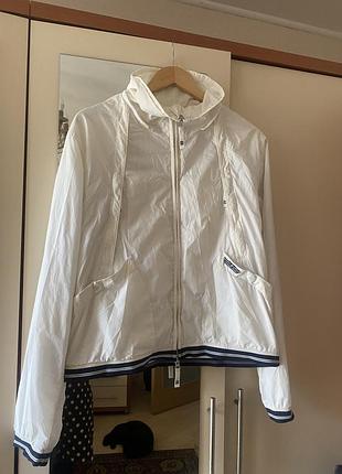 Вітровка armani deans біла