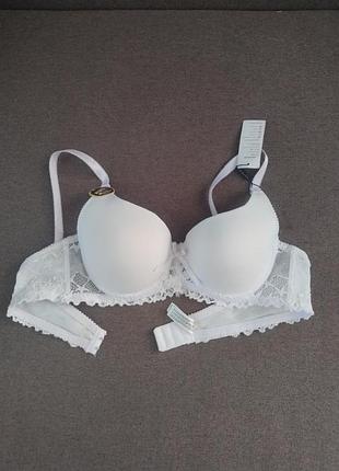 Бюстгальтер luerrose 90в, гладенька чашка.