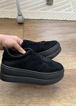 Продам взуття 2