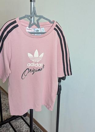 Футболка спортивна рожева adidas 7-8