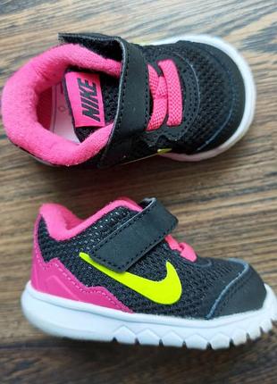 Nike детские кроссовки 3