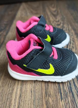 Nike детские кроссовки 4