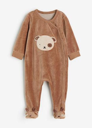 Велюровий чоловічок h&m 104 см. 3-4 роки