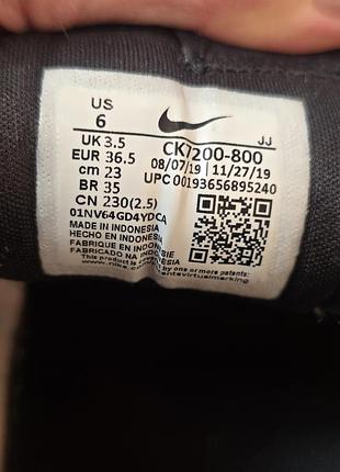 Оригінальні кросівки nike 4