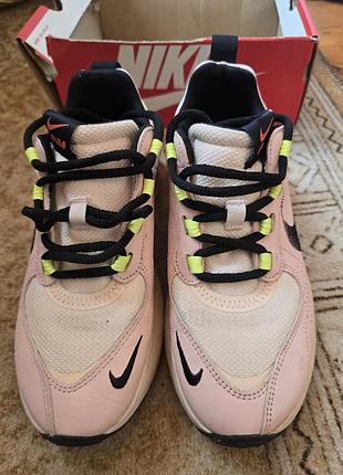 Оригінальні кросівки nike 2