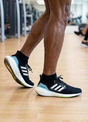 Оригинальные кроссовки adidas ultraboost 21 (размер 41)