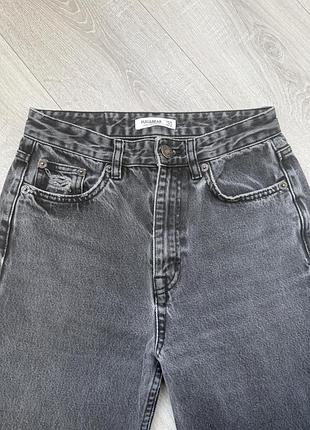 Жіночі джинси pull&bear сірі з високою посадкою та широкими штанинами