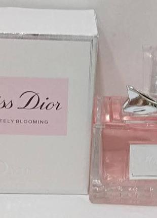 Нова
жіноча парфумована вода miss dior
100 мл