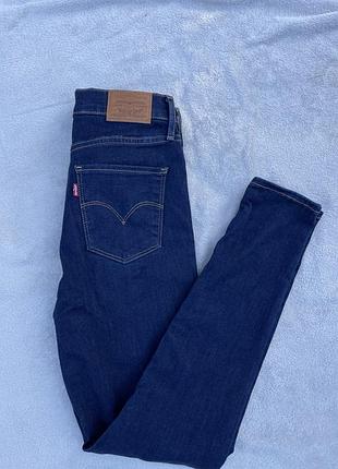 Жіночі джинси levi’s 720 high rise super skinny w27, темно-сині