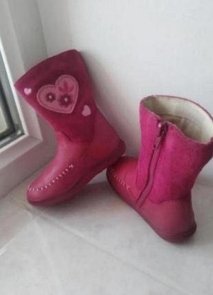Шкіряні демисезоні сапожки бренду clarks верх натуральна шкіра  uk  5,5   eur   22,5