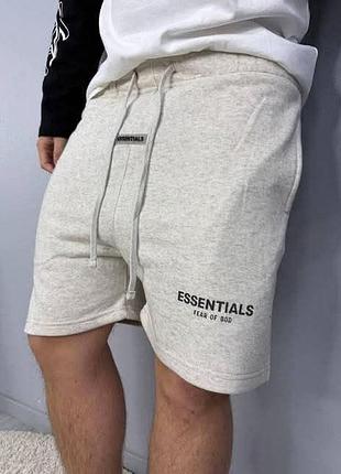 Новые стильные фирменные качественные мужские шорты essentials на легком утепленном.￼ размер xs