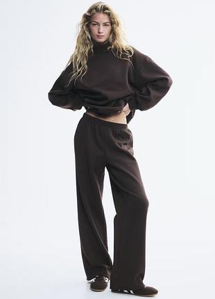 Жіночий брючний костюм h&m з футеру, темно-коричневий