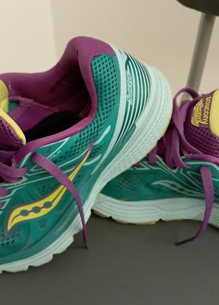 Продаю кросівки американська фірма saucony розмір 36 вживані, стан дуже добрий!