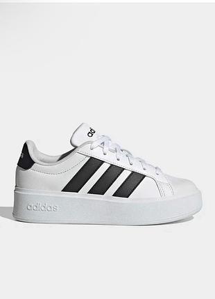 Кросівки adidas білі/нові