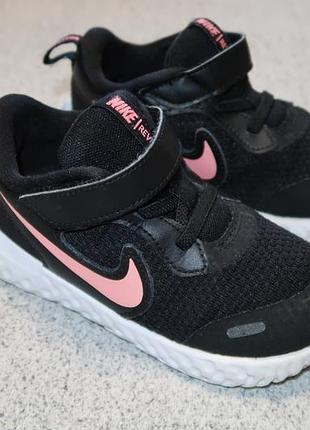 Кожаные кроссовки nike revolution оригинал - 26 размер