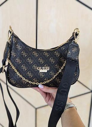 Клатч багет guess