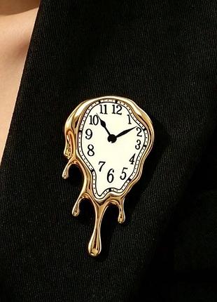 Брошь часов 🕙 сюрреализм, текковое время, циферблат, далее, золотые капли фантазийная