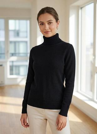 Водолака вовняна uniqlo розмір xs-m