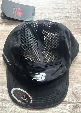 Спонтивна бейсболка для бігу  new balance running stash hat