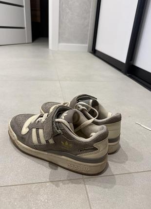Кросівки adidas