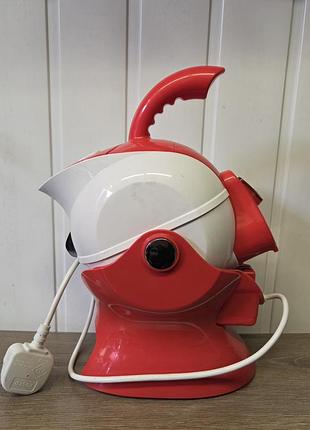 Эргономичный чайник-качалка uccello tipping kettle