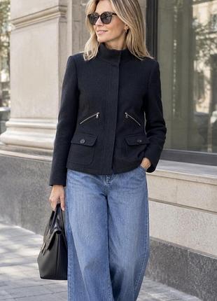 Жіноче чорне коротке пальто/бушлат weekend max mara