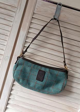 Женская сумка-багет в клетку из твида harris tweed и кожаными элементами от шотландского бренда glenalmond