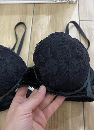 Жіночий бюстгальтер victoria’s secret 75 b