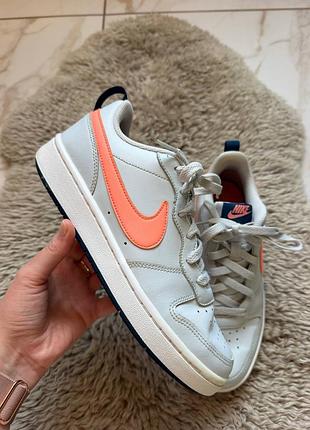 Жіночі шкіряні кросівки від nike court borough low 2