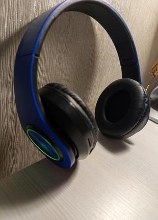 Продам навушники bluetooth з лед підсвіткою 7