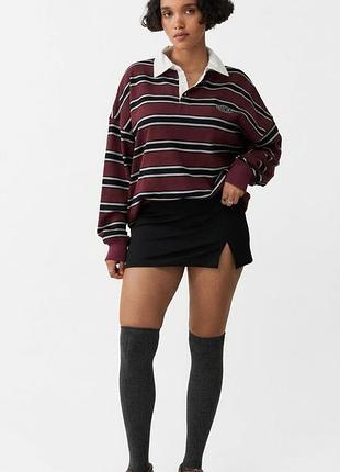 Черная мини-юбка с разрезом спереди и вышитым логотипом iets frans... (urban outfitters) / l