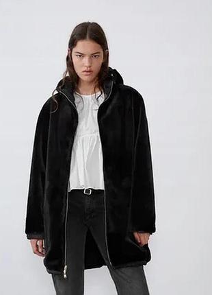 Женская удлиненная шуба из искусственного меха (эко-меха) бренда zara.
