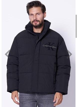 Чоловічий пуховик calvin klein