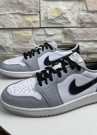 Оригінальні кросівки air jordan 1 retro low og