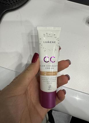 Тональний cc lumene