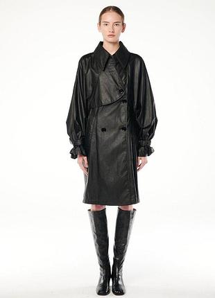Чорний плащ з еко-шкіри mm6 maison margiela