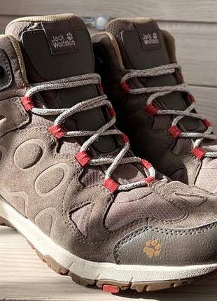 Трекінгові черевики jack wolfskin texapore mid m rocksand 41 eu розмір