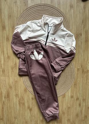 Костюм adidas 98р на дівчинку