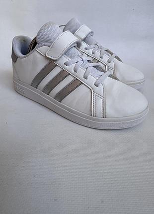 Кросівки adidas