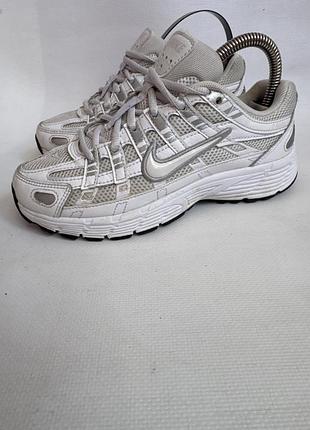 Кросівки nike
