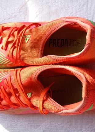 Бутси чоловічі adidas predator помаранчеві, розмір 42-42.5, устілка 27.5 см
