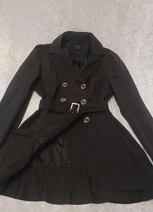 Плащ тренд короткий черный guess 3
