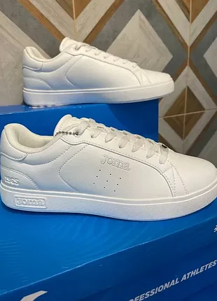 Мужские кроссовки joma в классическом цвете