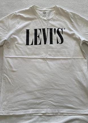 Продам чоловічу футболку levi’s оригінал