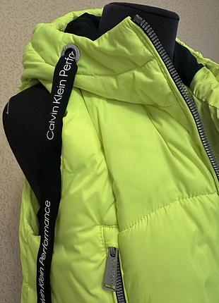 Утеплений жилет calvin klein performance 2