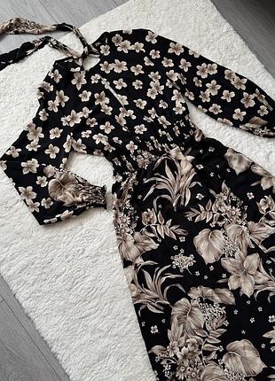 Плаття від zara