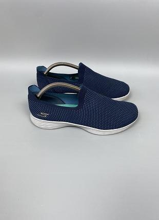 Жіночі сліпони skechers you define в гарному стані, оригінал 39/24,5 см