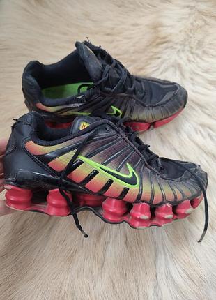 Кросівки nike shox tl р.35,5 для двору