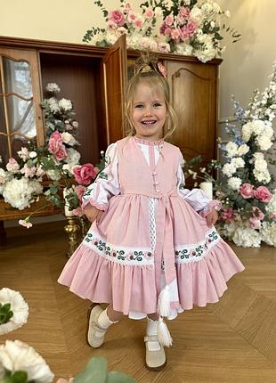 Сукня для дівчинки з жупаном та вишивкою, рожева, 104 розмір
